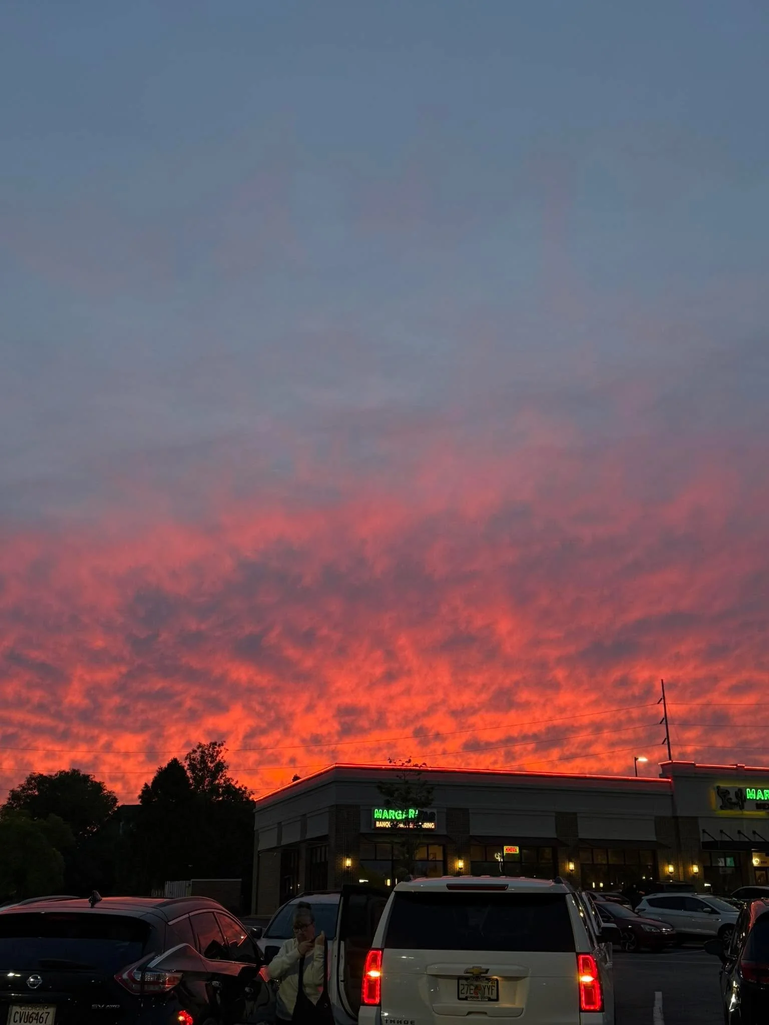 Best place to see a gorgeous sunset? Yep- a parking lot!