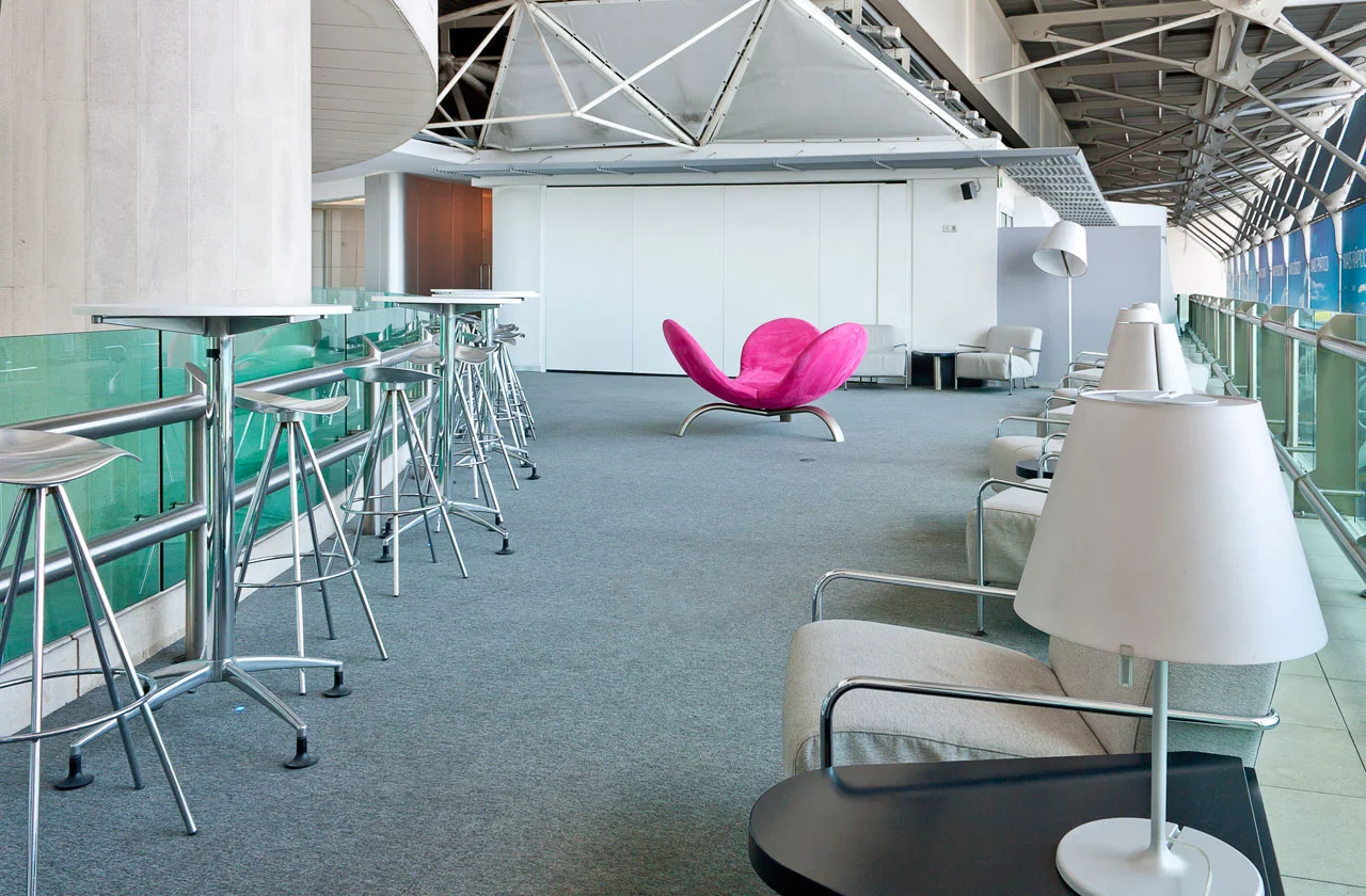 Lounge 2