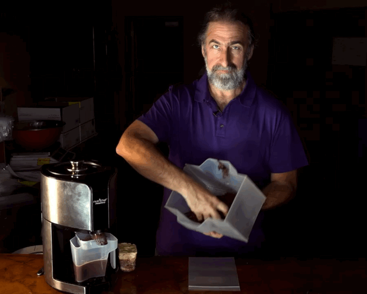 2018-02-28 03:17:46 +0000.gif