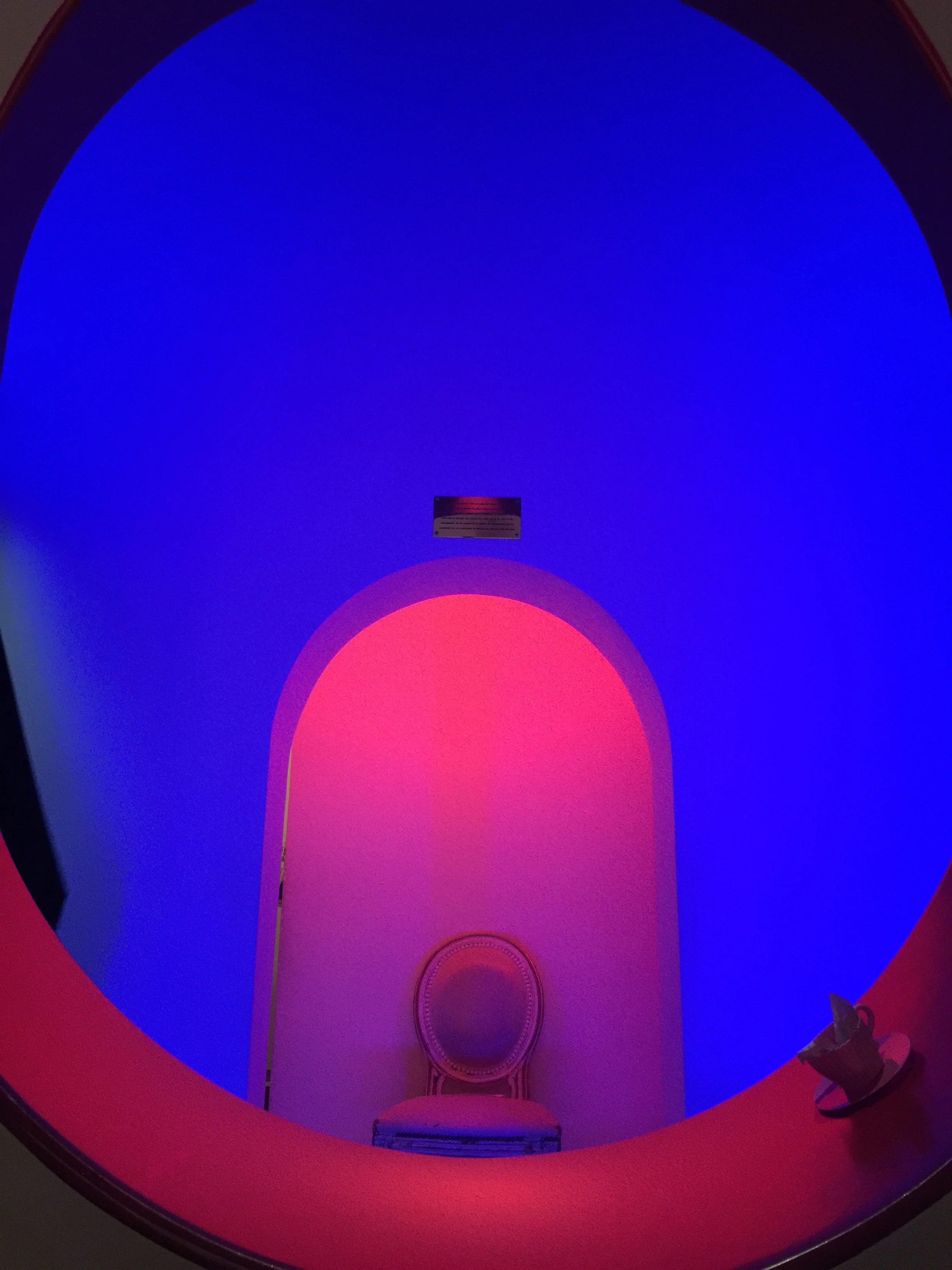 How insanely rad is this coat check room!?!