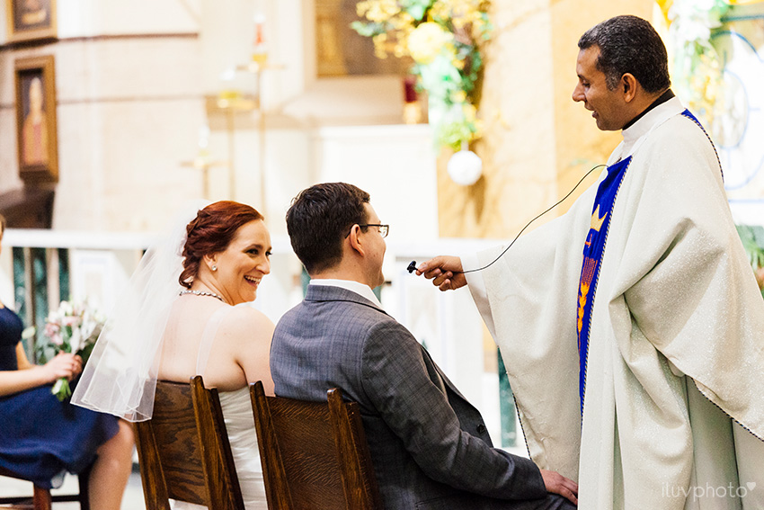 holy-innocents-church-wedding-photographer-iluvphoto-chicago