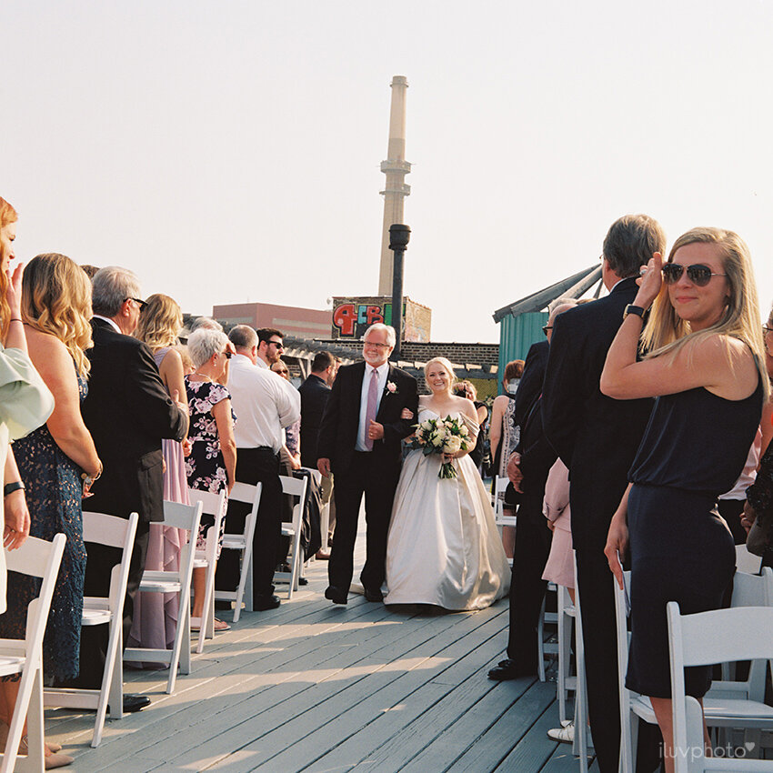 medium format film chicago wedding photographers iluvphoto lacuna lofts