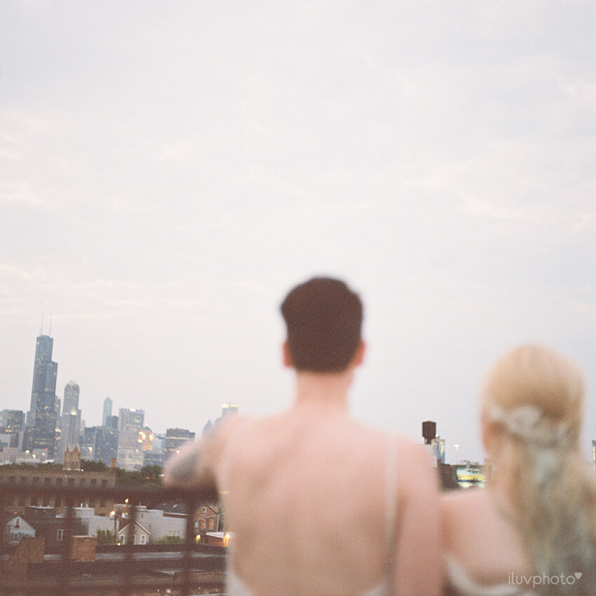 medium format film chicago wedding photographers iluvphoto lacuna lofts portraits