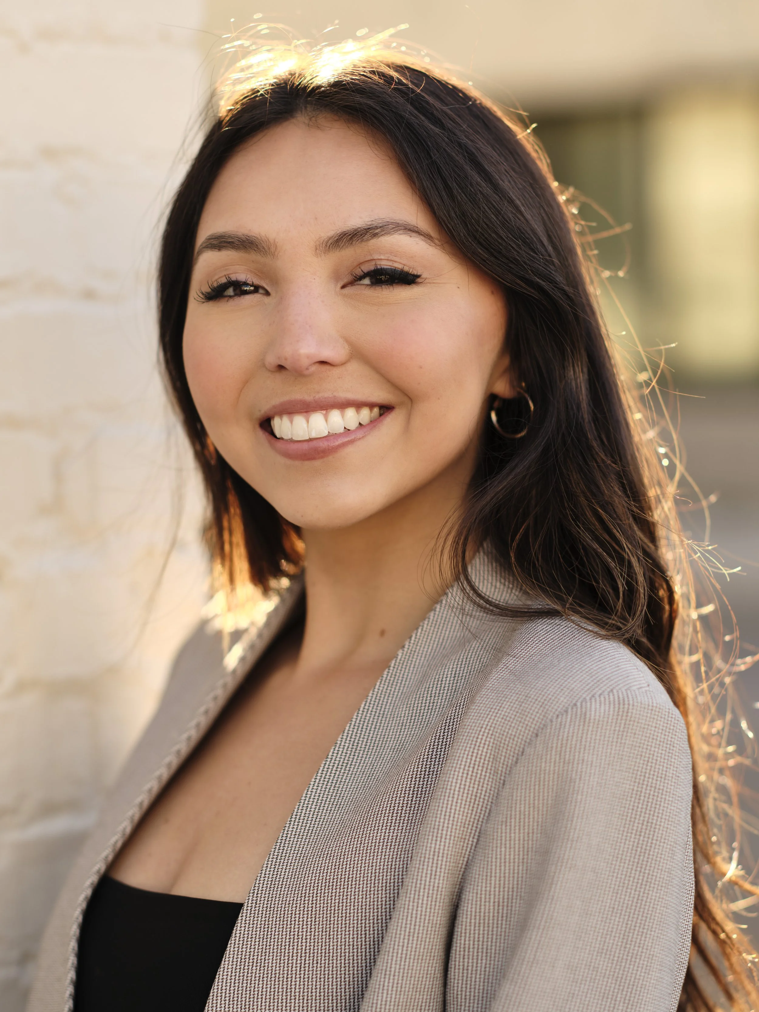 3 Julia_F9237 copy.JPG