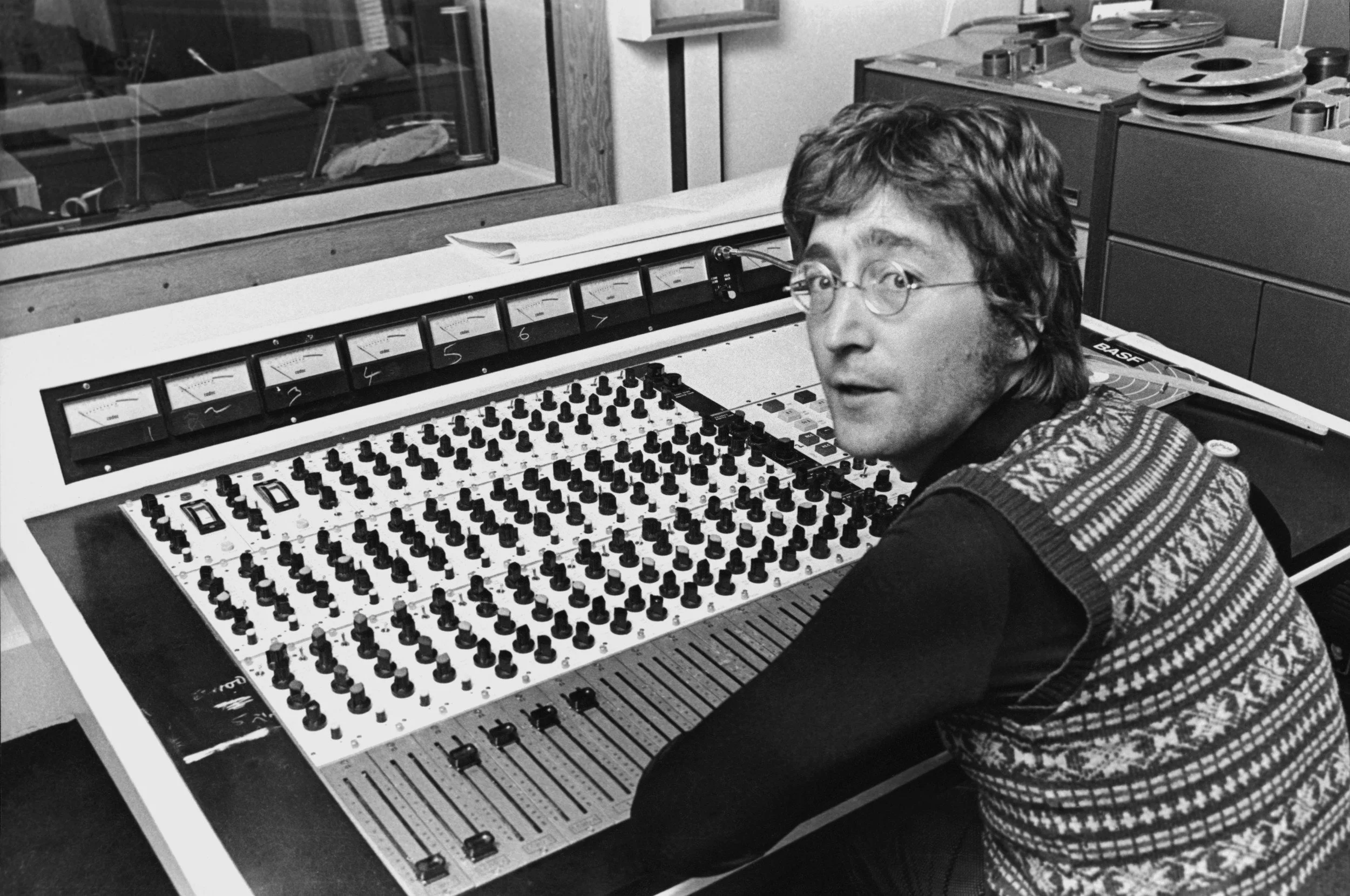 Lennon+at+Control+Panel.jpg