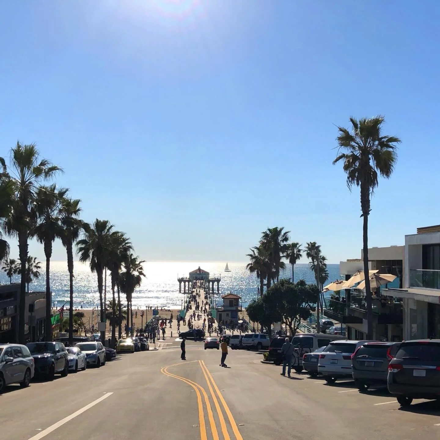 Elizabeth&rsquo;s Favorites in the South Bay

Looking for the best places to eat, shop, and get things done in Manhattan Beach and the South Bay? This is my personal list of go-to spots! Whether you're grabbing a bite, running errands, or just enjoyi