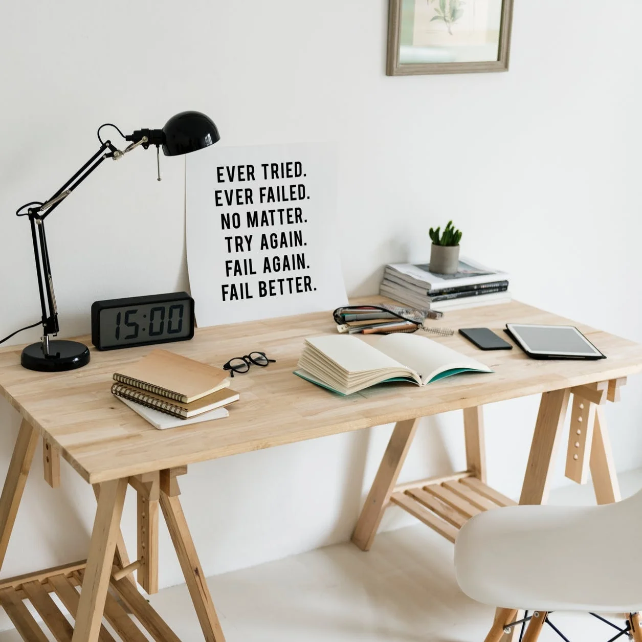 Desk.jpg