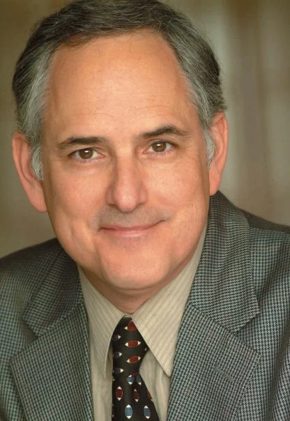 Patrick O’Connor as Bob