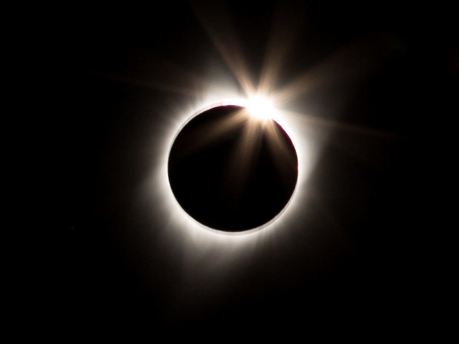 totality-ring-1.jpg