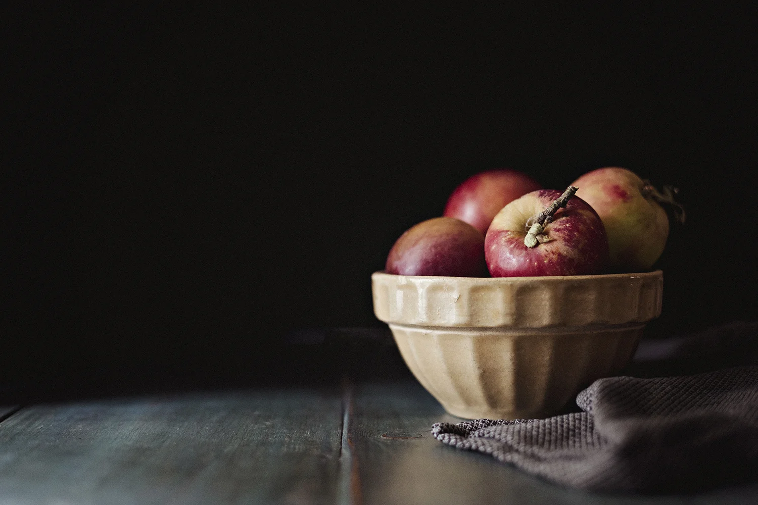 Apples_YellowWareBowl_0019.jpg