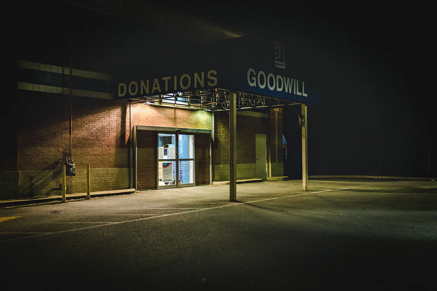 Goodwill_at_Night_0006.jpg