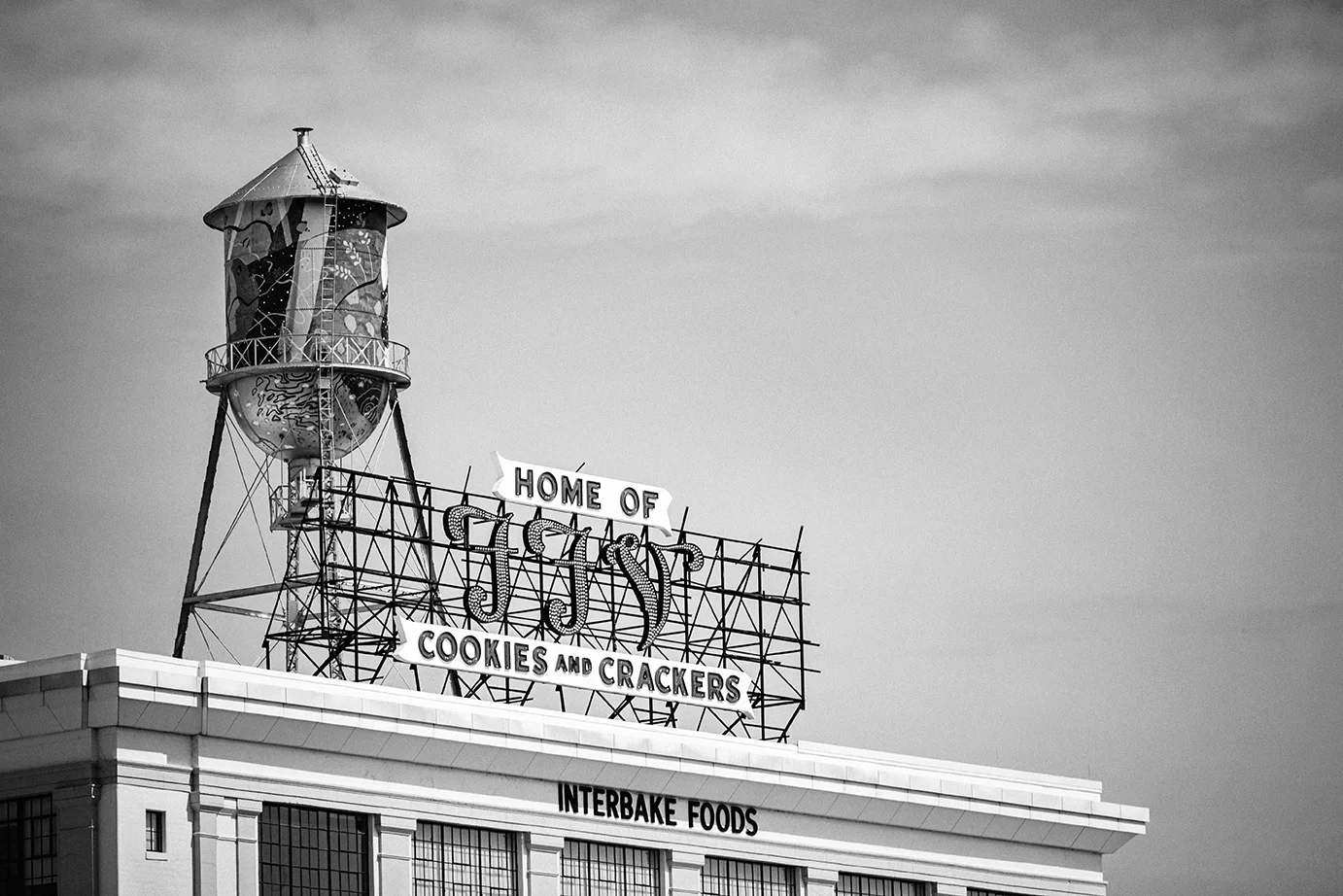 Famous Foods of Virginia | W Broad Street | Richmond, VA