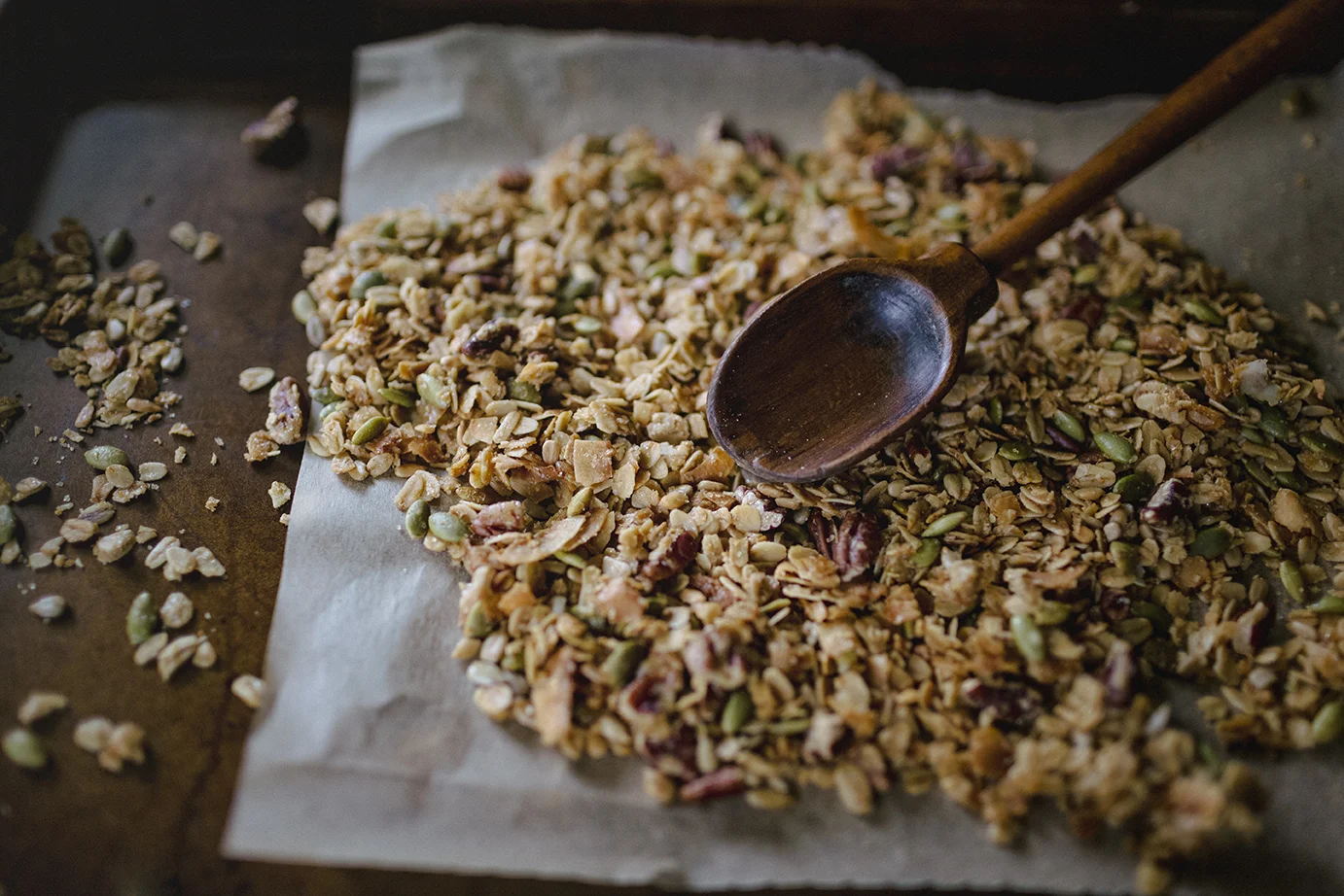 the domestic life, making homemade granola.