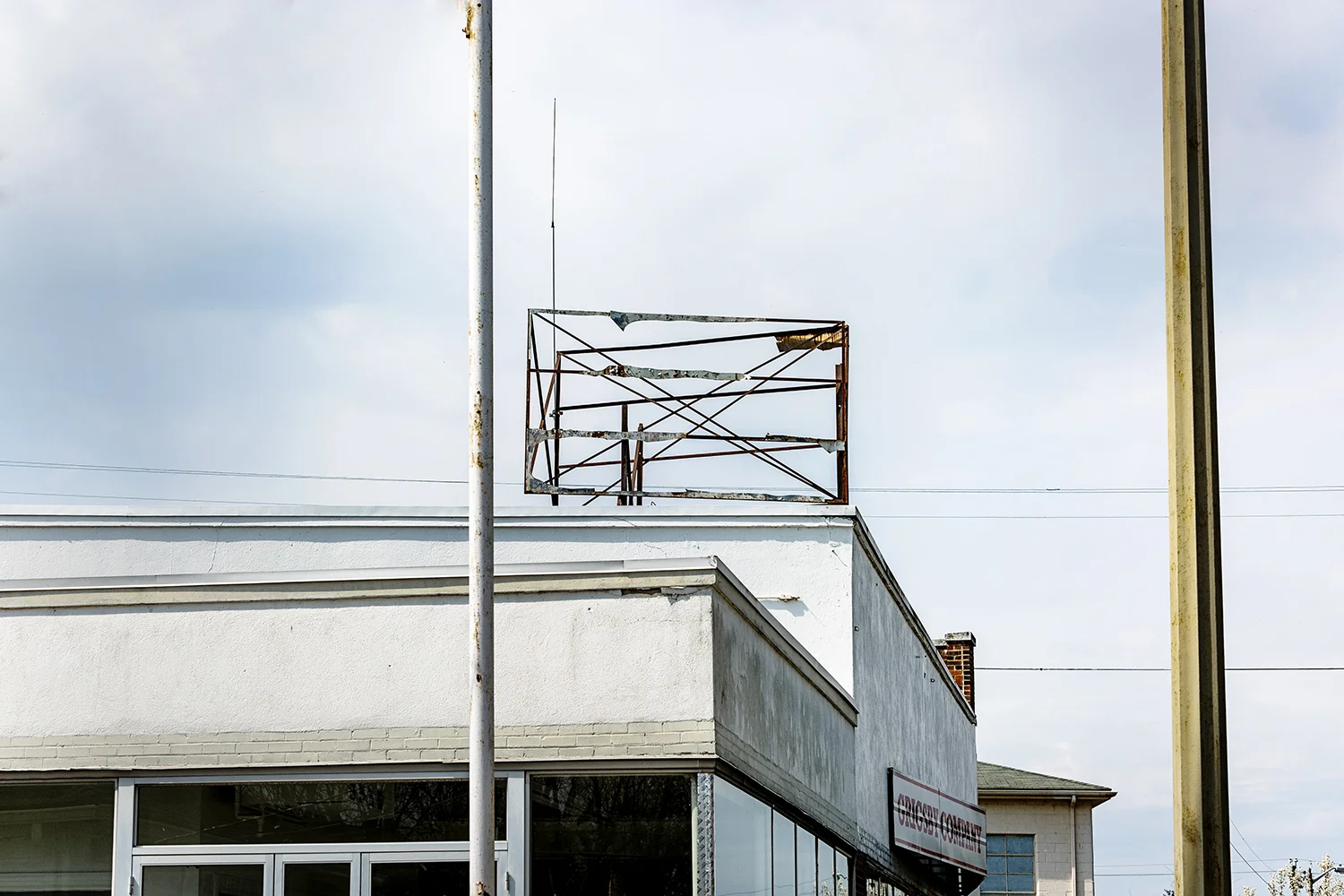 BrokenSign_PrincessAnneSt_0002.jpg