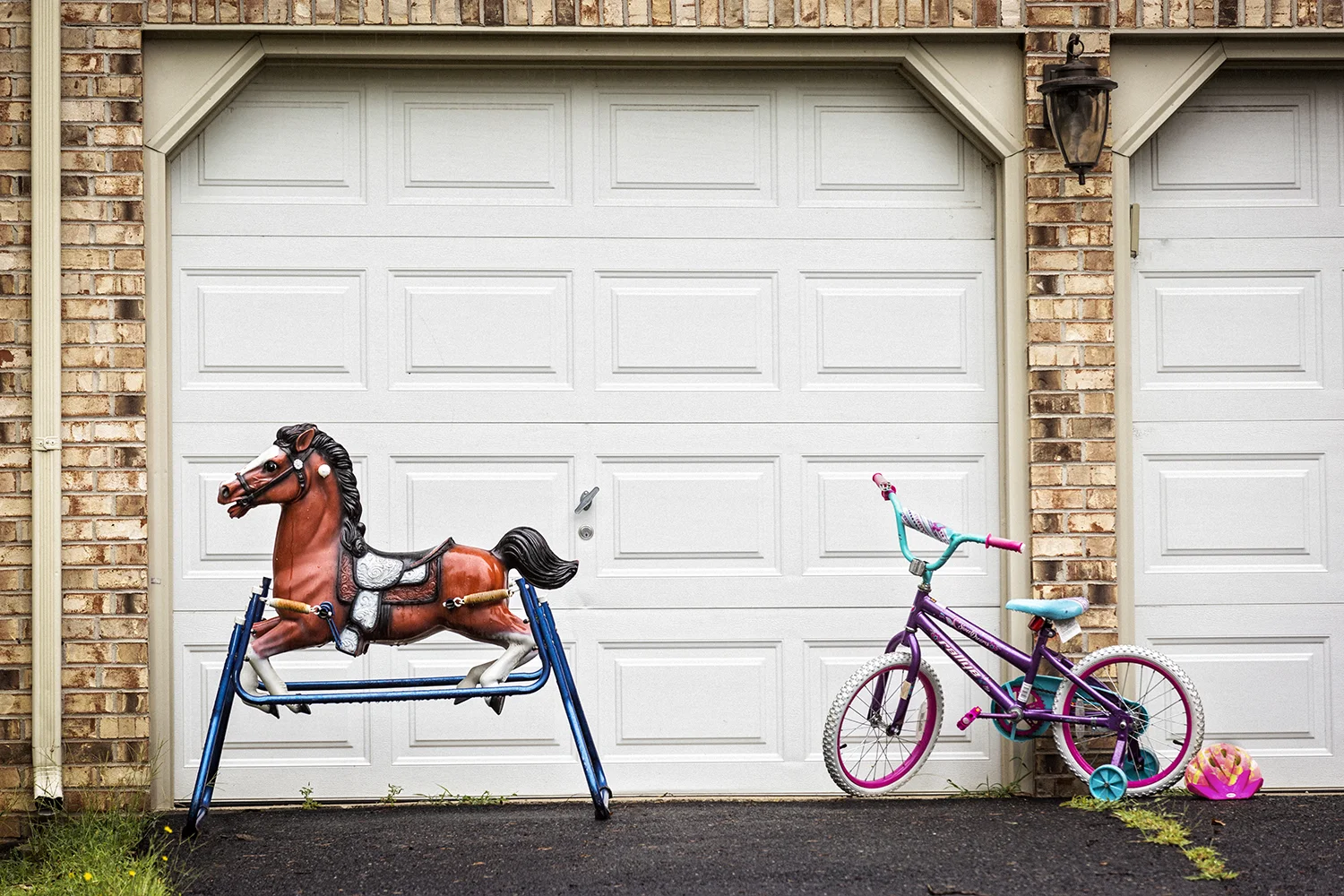 FrontYard_Toys_Neighborhood_0009.jpg