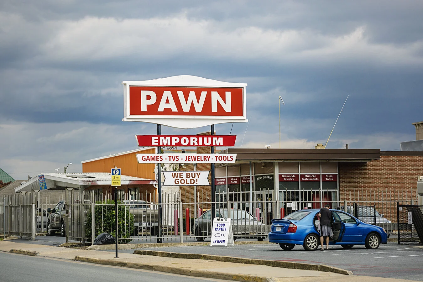 Pawn_Shop_Harrisonburg_0008_crop.jpg