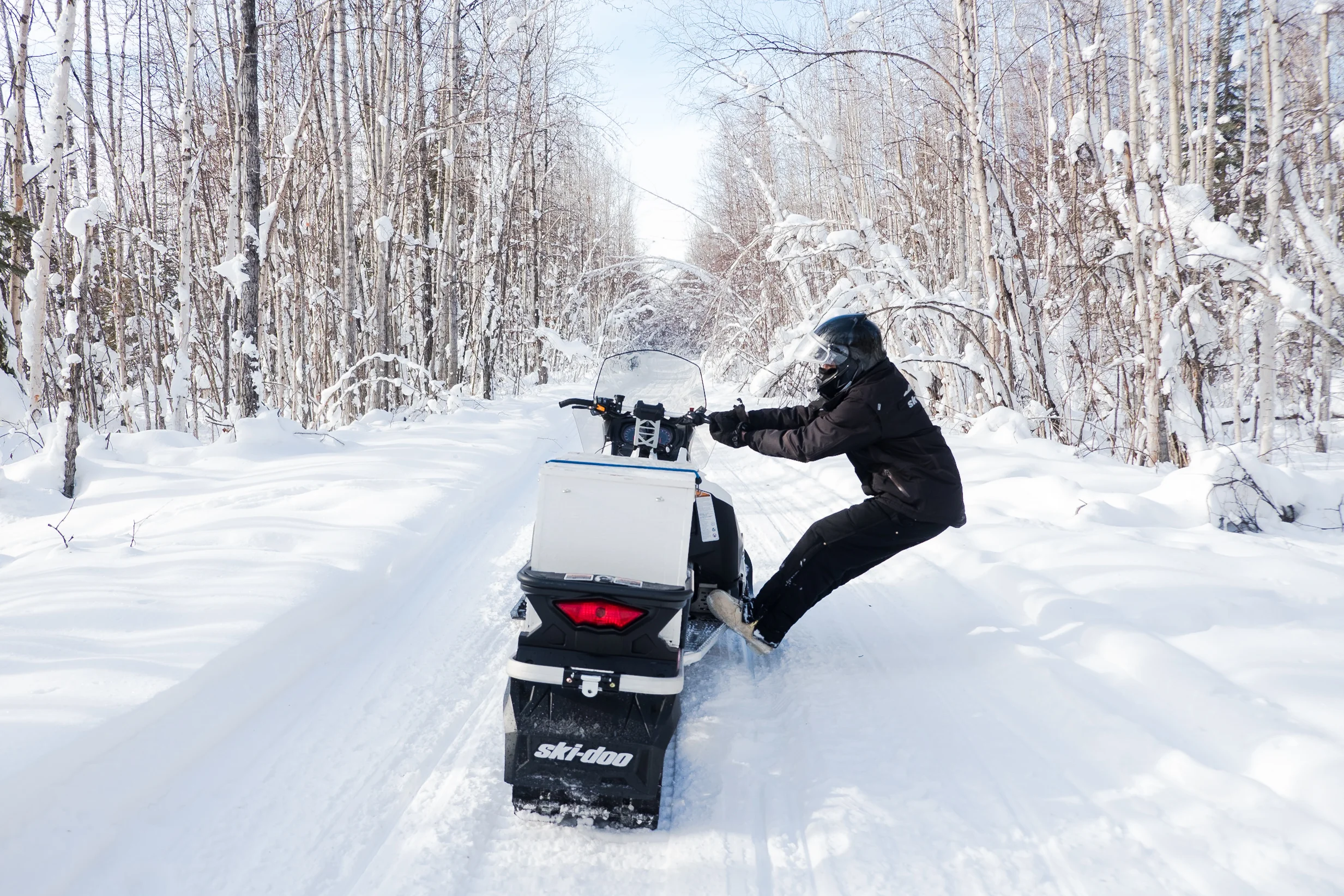 Alaska-snowmobile-5190.jpg
