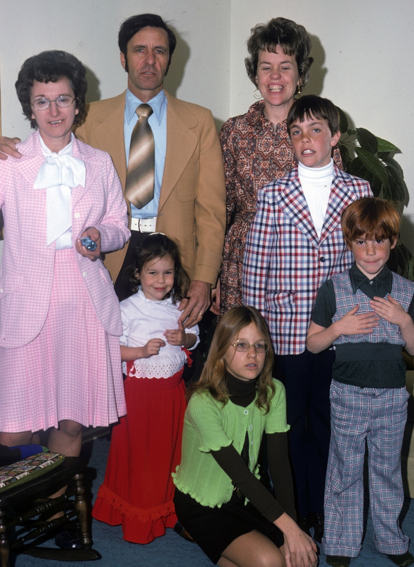 That's me -- the angst-ridden pre-teen in green.