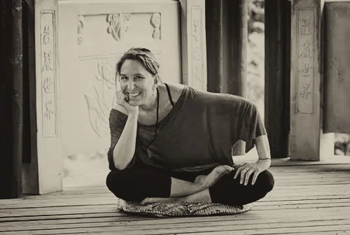 yogagirl.jpg