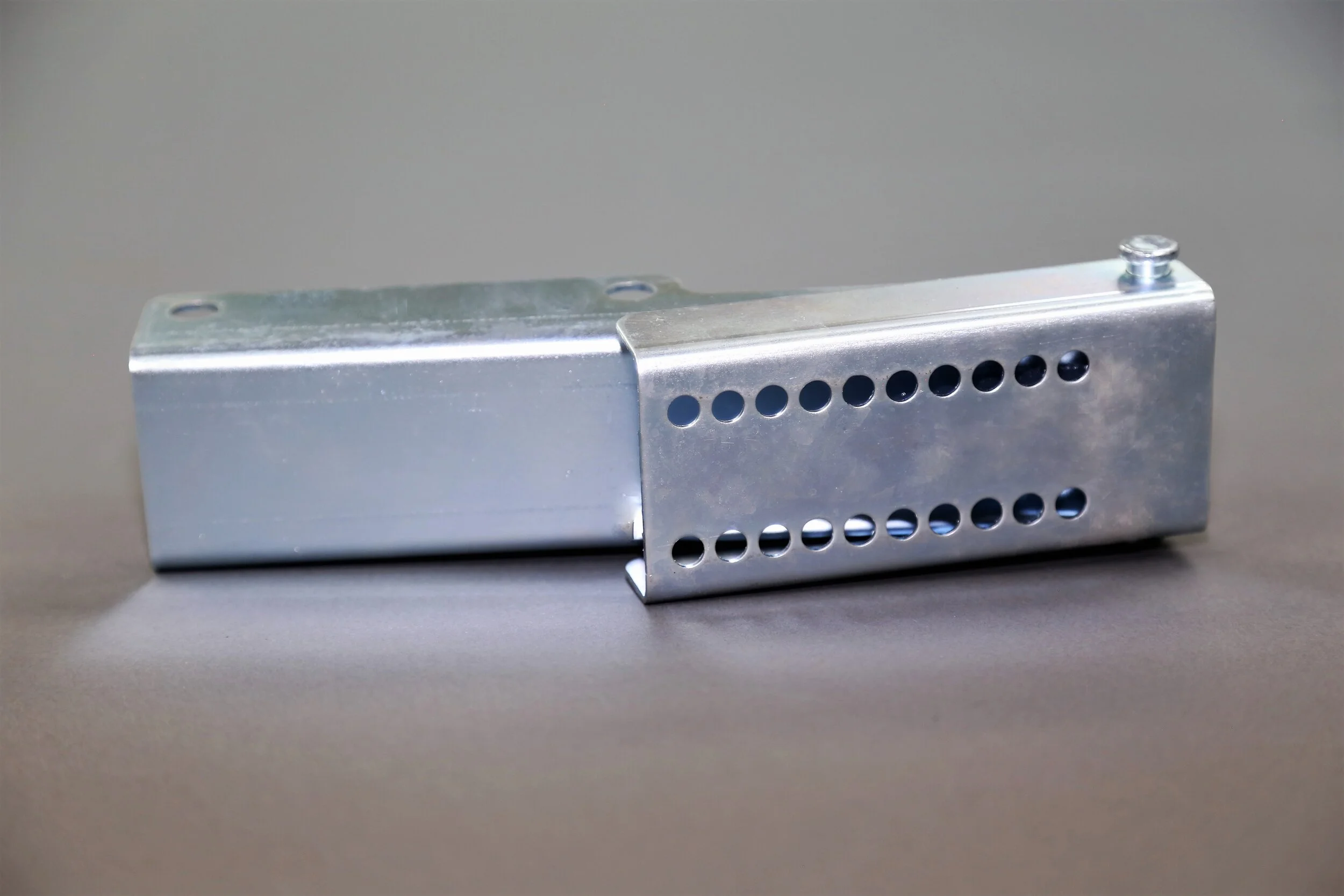 40-003 top roller brackets.JPG