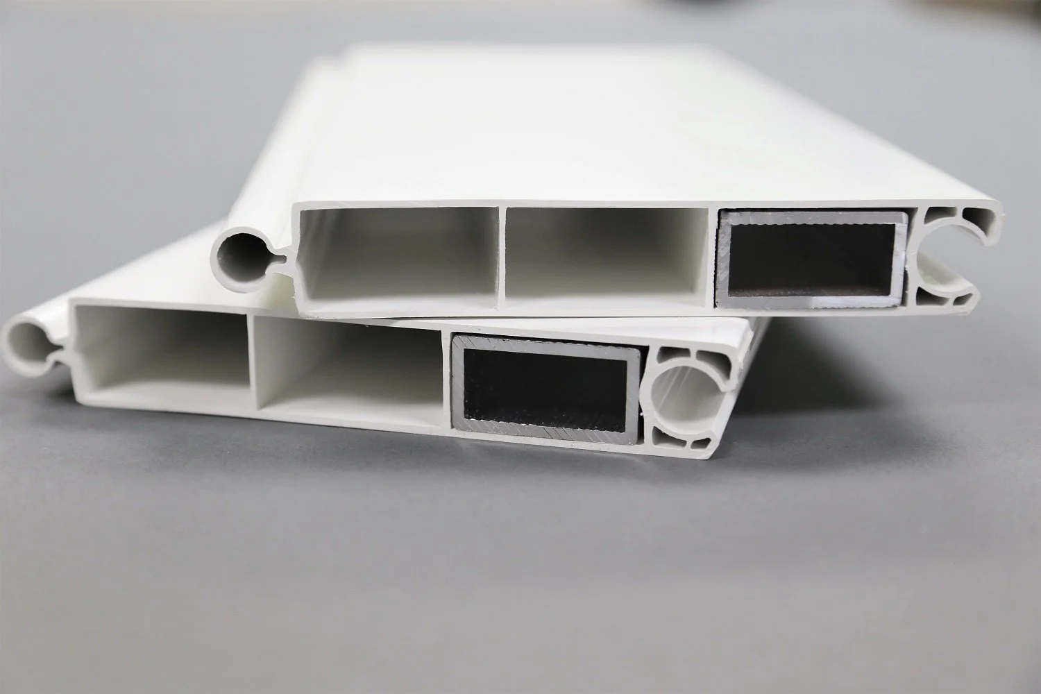 Stream-Line Dry Freight Panel with Aluminum Reinforcment.JPG