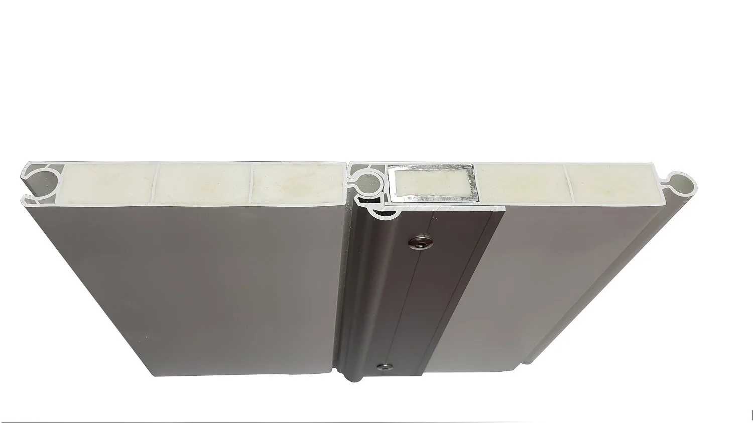 Refrigerated roll-up truck door panel with full length aluminum hinge.jpg