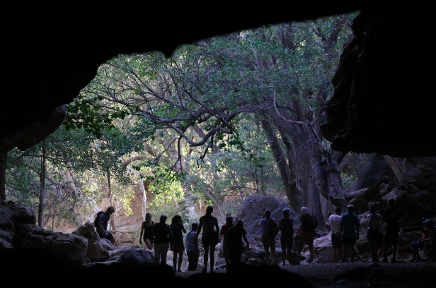 © TWS images. An entrance to Tunnel Creek.