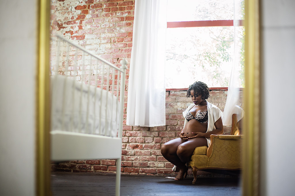 Intimate-boudoir-indoor-maternity-session-at-Atlanta-Goat-Farm-by-Atlanta-photographer-Chanel-French-11.jpg