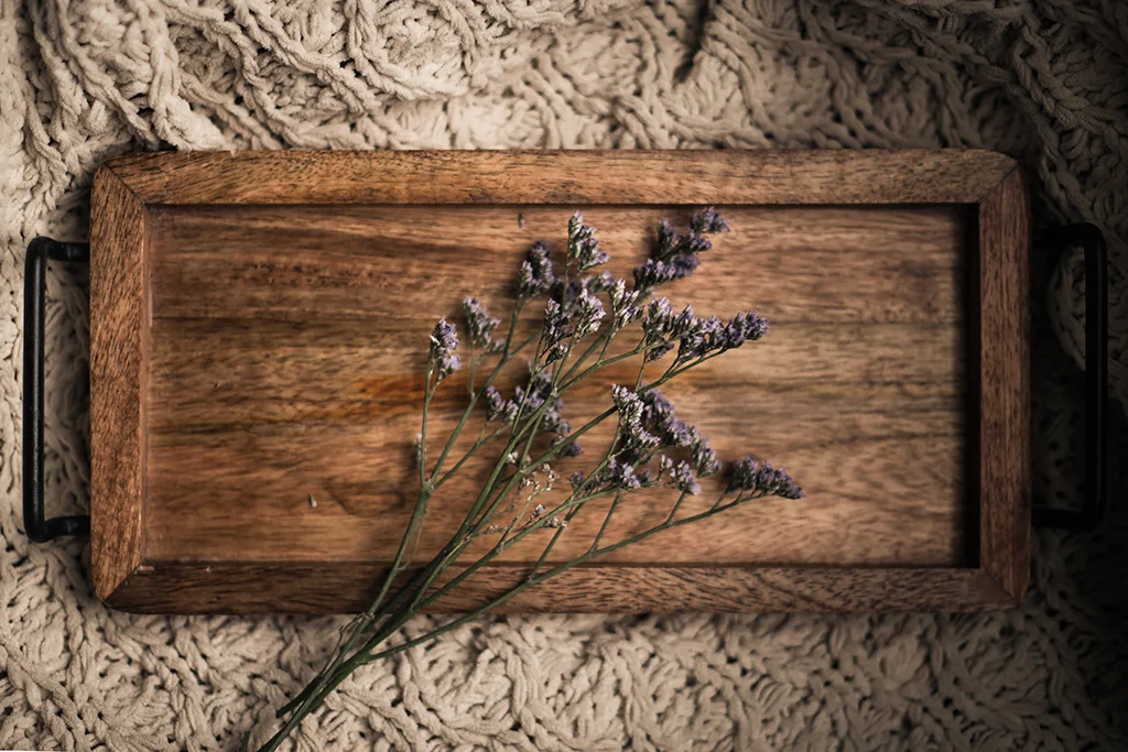 Blogger-tips-for-beginners-purple-flowers-and-tea-cup-by-Atlanta-photographer-Chanel-G-Photography-4.jpg