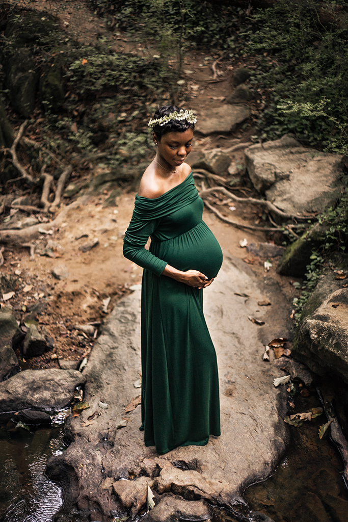 Cascade-Springs-Nature-Preserve-Maternity-Session-by-Atlanta-photographer-Chanel-French-14.jpg