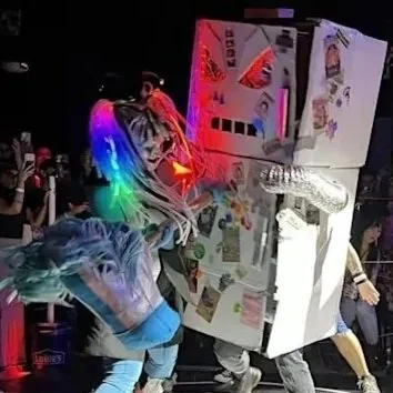 GIANT ROBOT FIGHT CLUB