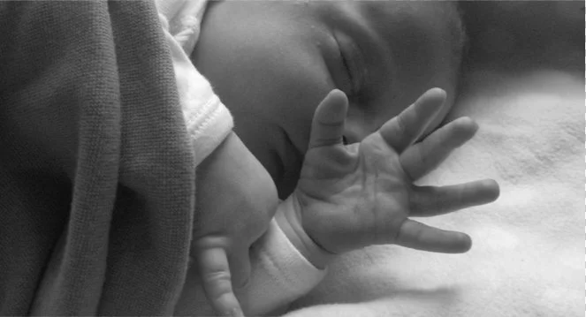 finger splay B&Wcopy.jpg