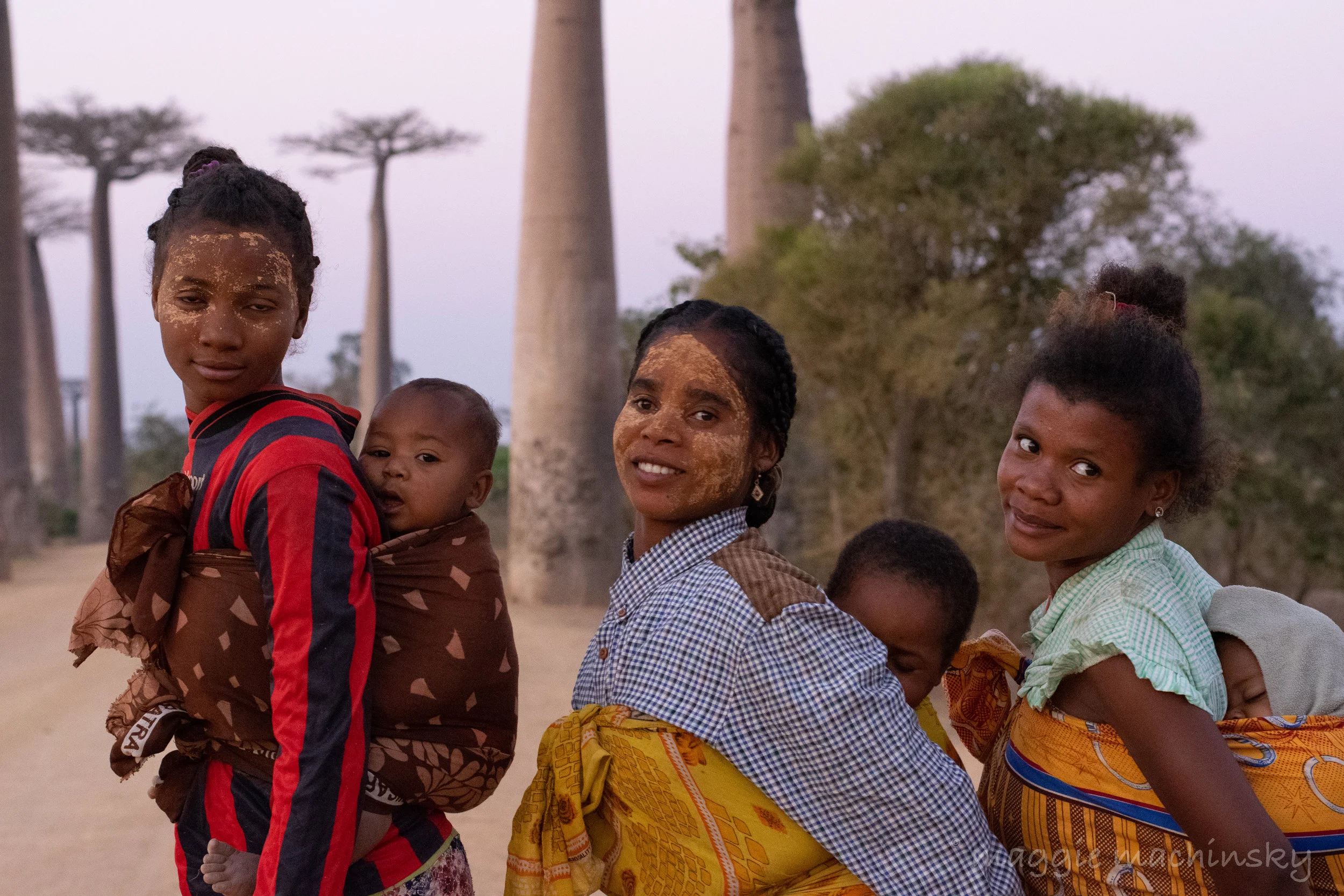 Malagasy Girls