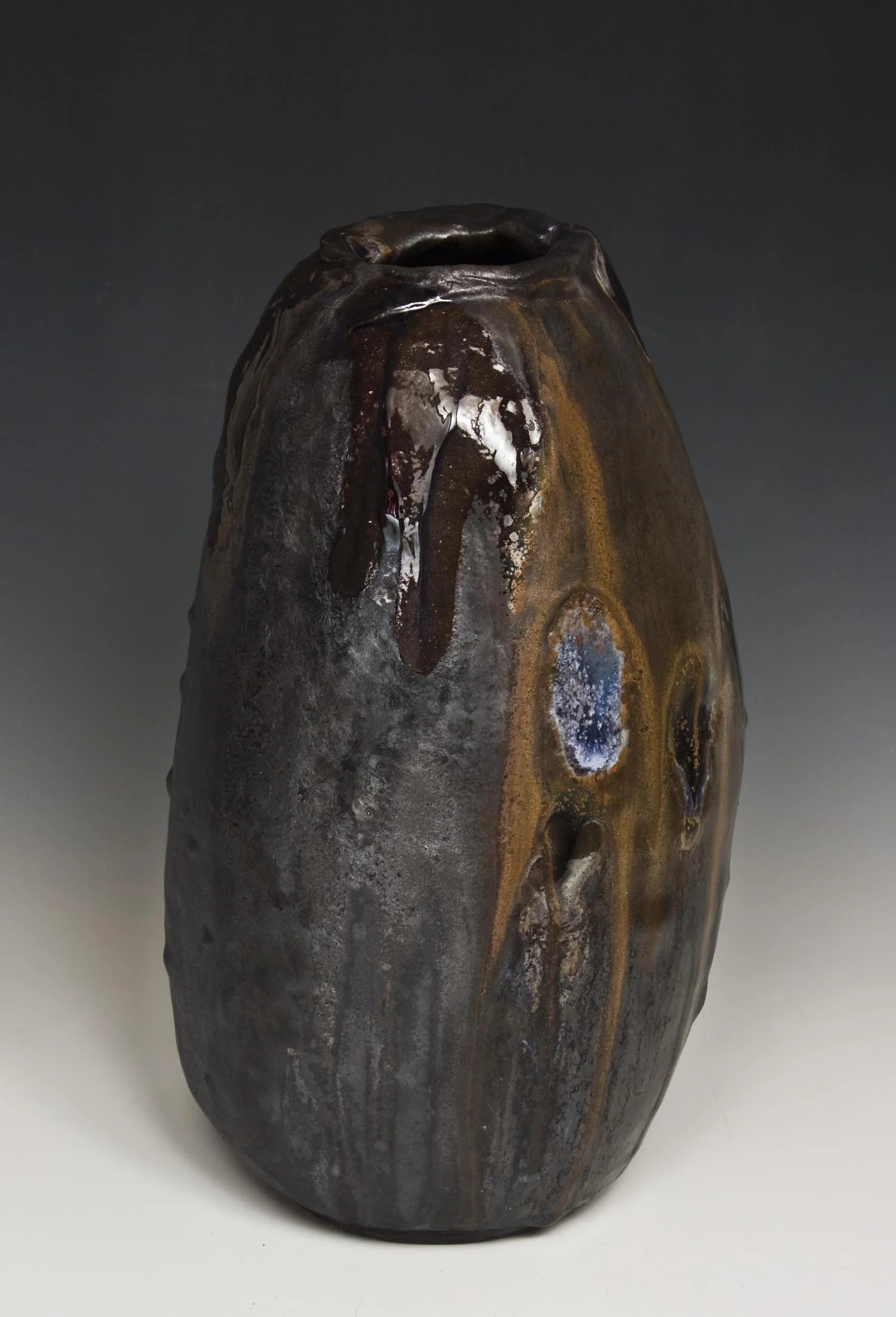 Black Werdio Peanut.jpg