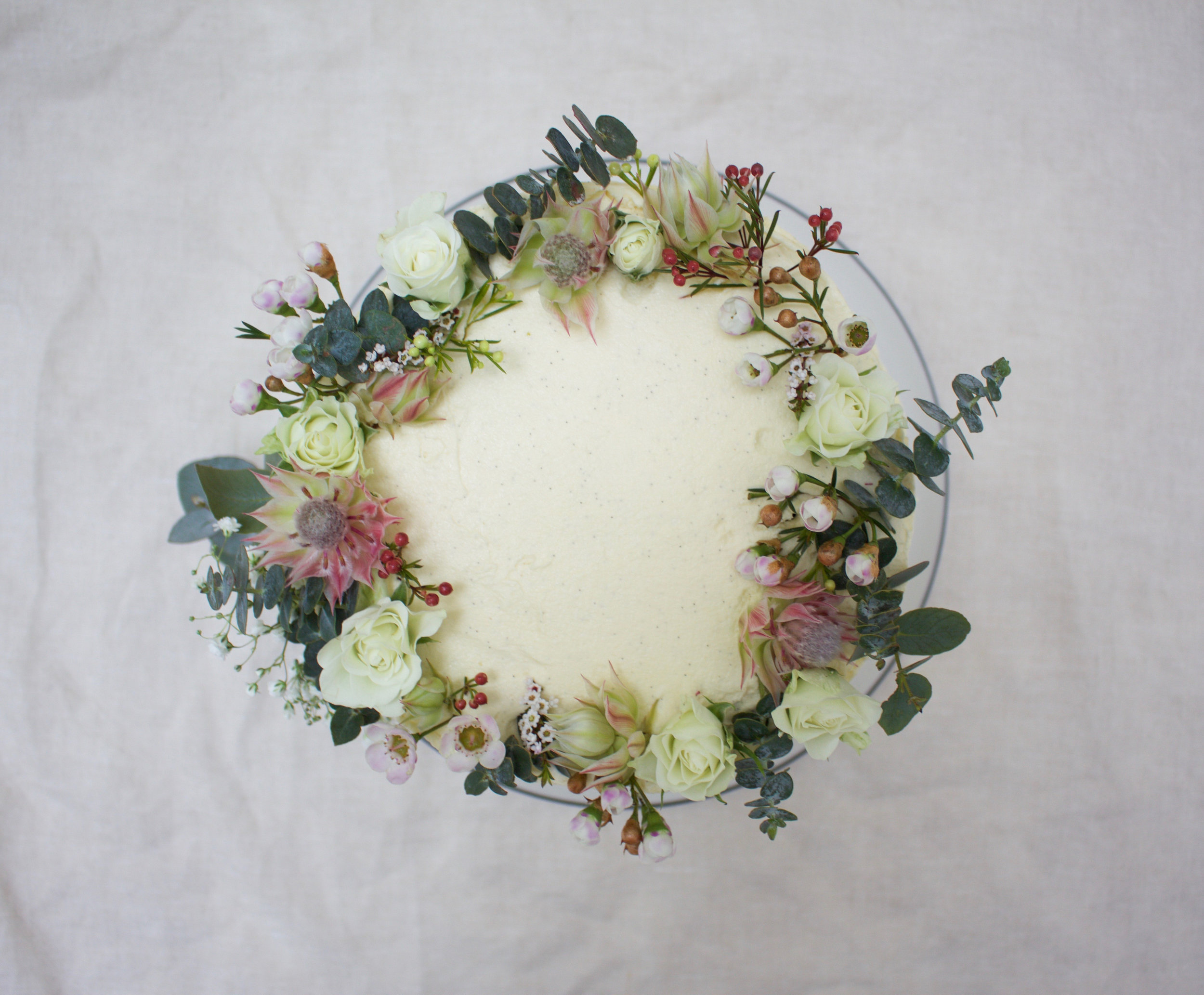 < cookies &amp; cream chocolate cake>