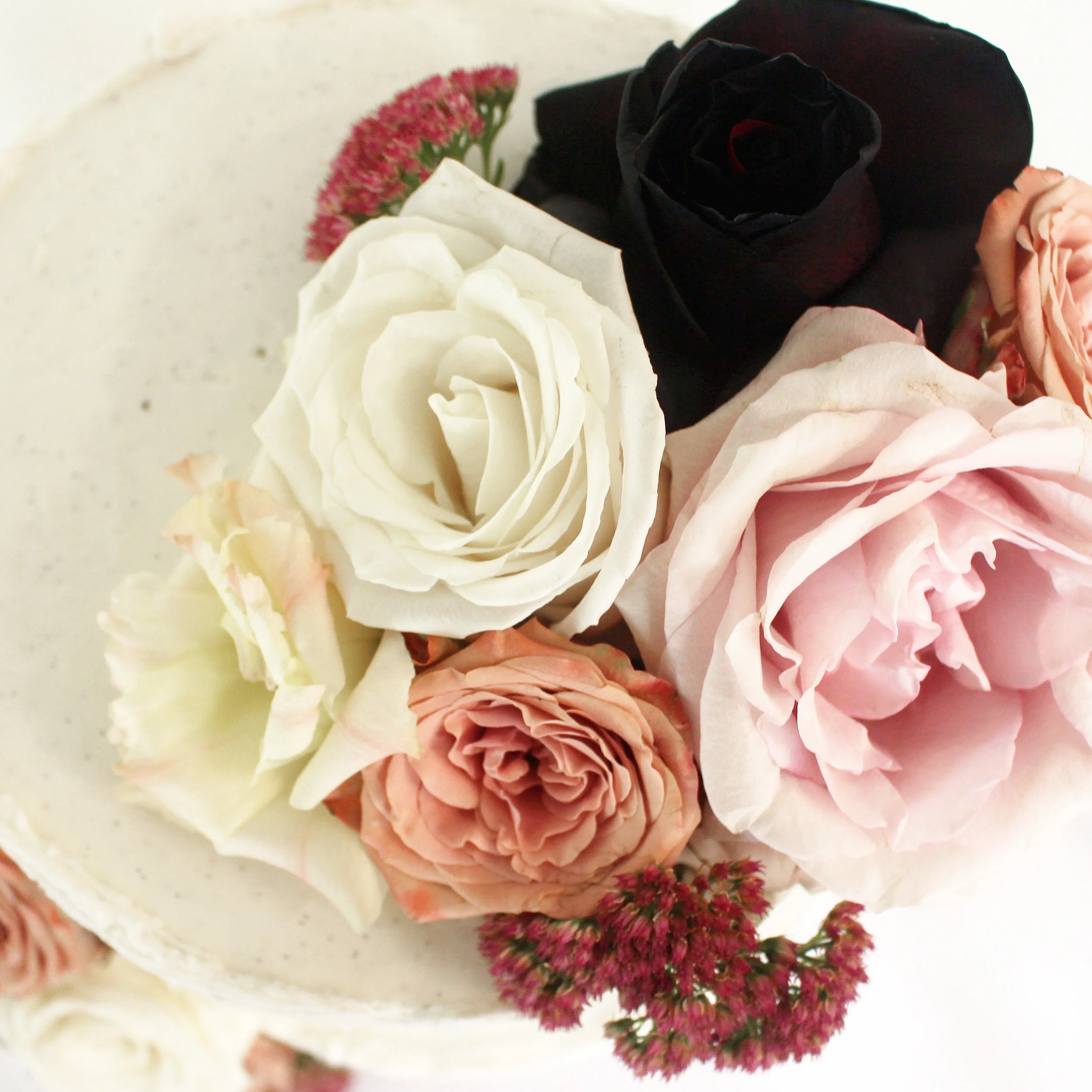 < vegan coconut &amp; sour cherry wedding cake >