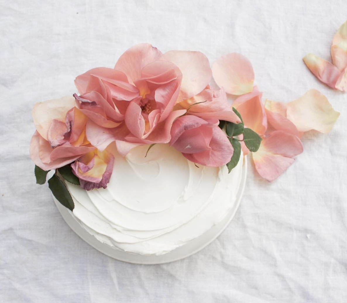 lemon and elderflower cake