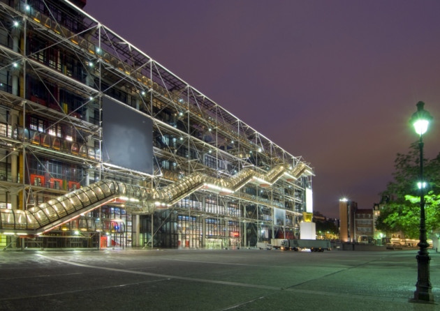 Centre Pompidou at night ©Dreamstime - Corepics Vof
