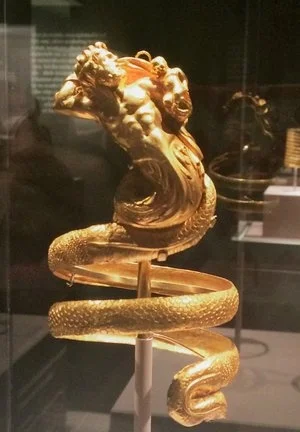 Jewelry: The Body Transformed 