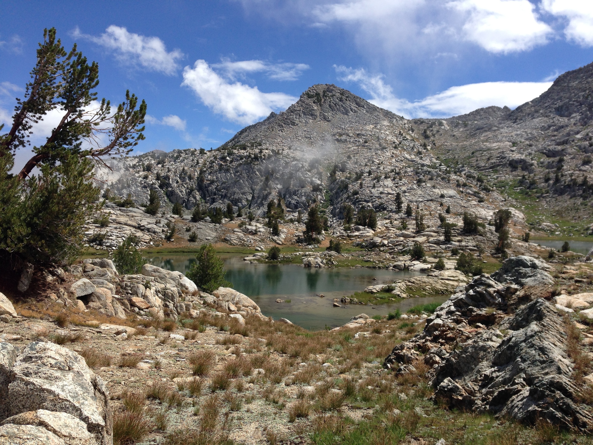  Saddle between Volcanic Lakes Basin and the Granite Pass trail, Kings Canyon National Park 