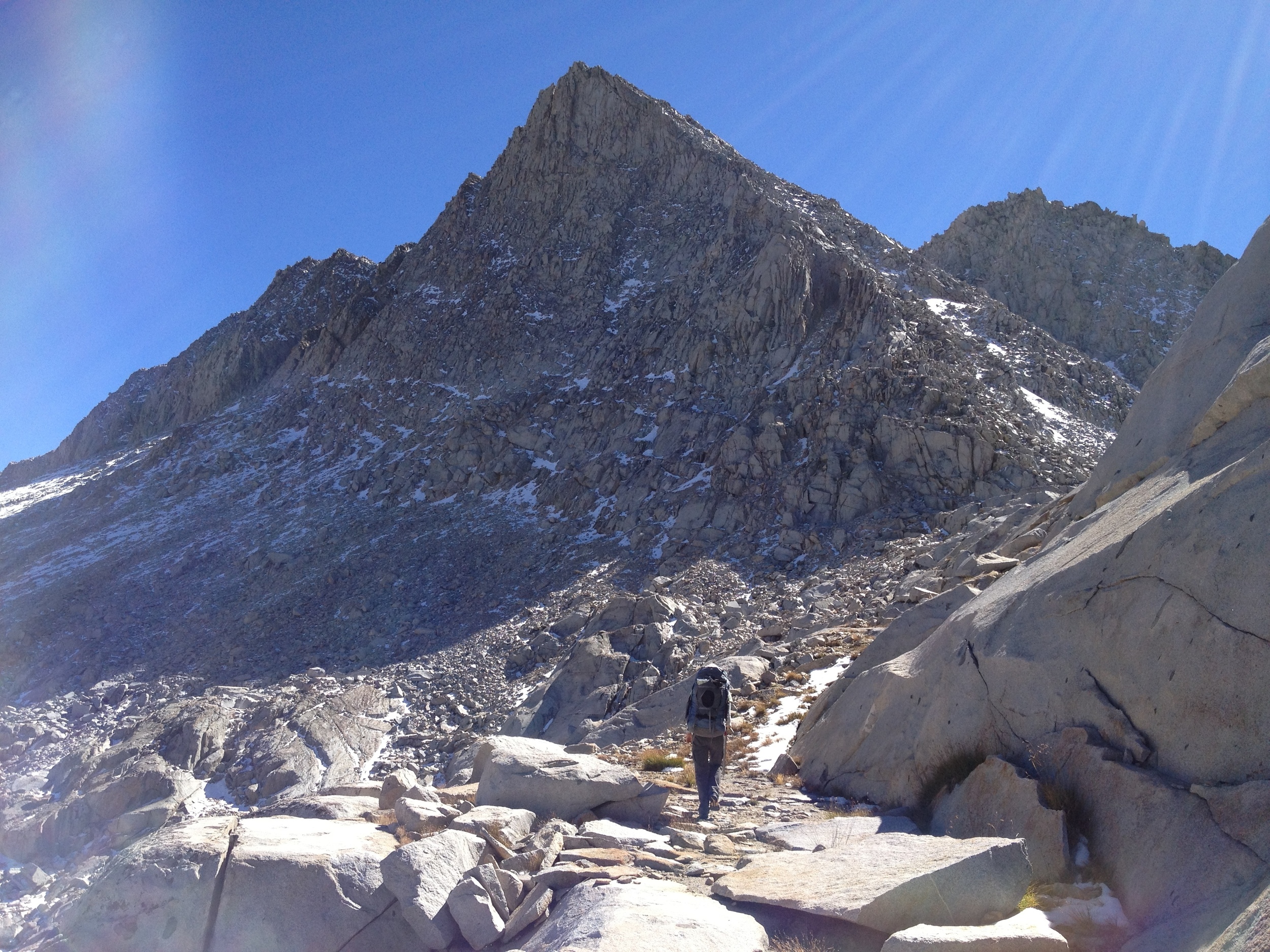 E approach to 60 Lakes Col