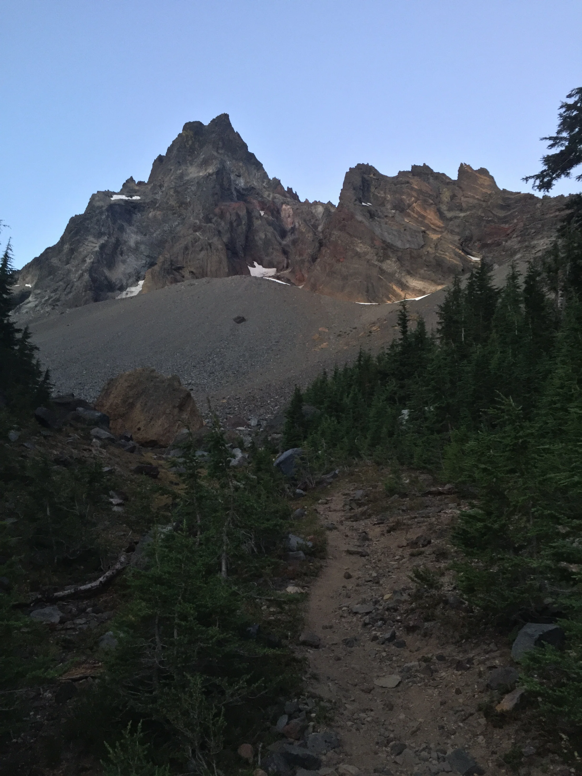 Early dawn light on Mt. Thielsen from our campsite along Thielsen Creek