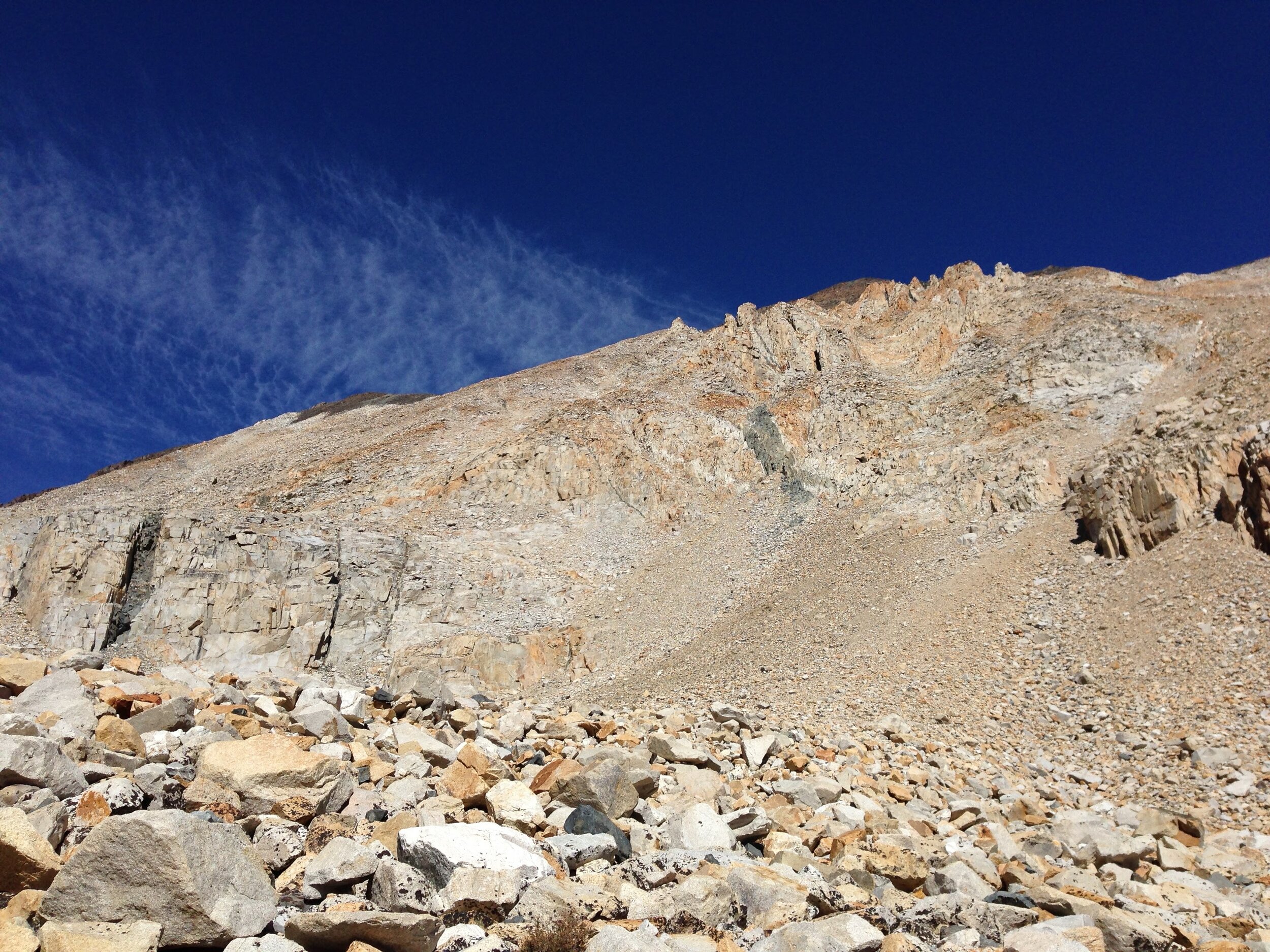 Deep blue Sierra sky near Taboose Pass