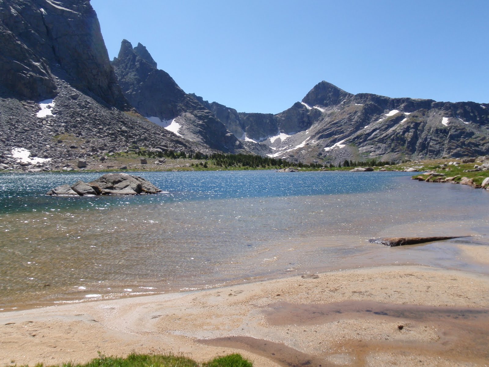 Sharks Nose across Billy's Lake