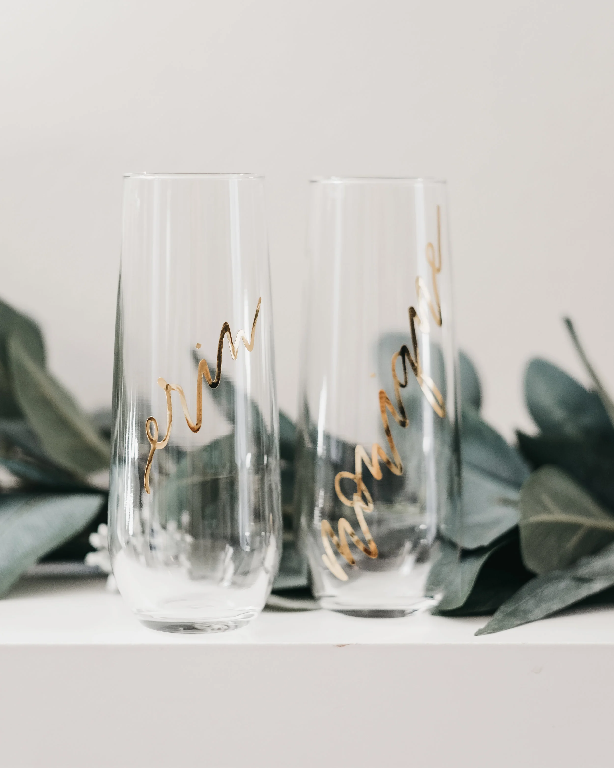 Gold Personalized Champagne Flutes