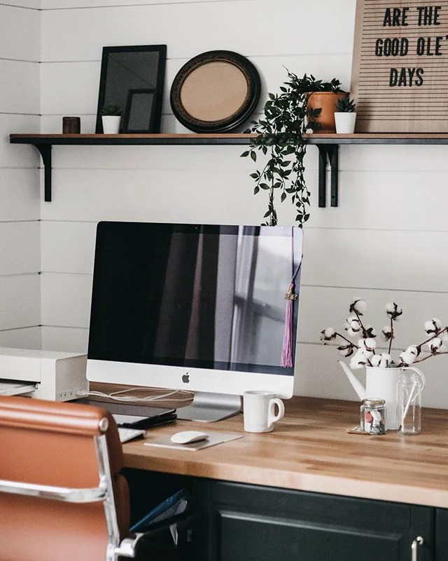 #workinprogress 🔨 we&rsquo;ve just about finished up the basement office remodel. There are a ton of finishing touches we need to do before we can officially check this box off our list. But it is already my favorite room in the house. I spent way too long scrolling through my insta stories archive trying to find an old photo of this room back when it was a guest room with no luck 🤷🏻&zwj;♀️ total fail at the before and after swipe photo lol. If you want to watch the whole story of this remodel from moldy floorboards to here, check out my stories highlights! Crazy what a surprise leaky pipe can lead to!! It took a lot longer than we expected (4 kids will do that 🙃) but we&rsquo;re so happy with our new shared office!! I&rsquo;ll be making a blog post soon with all the resources for where we found everything!! .
.
.
.
#featurepalette #lovelysquares #howwedwell #hearthandhand #neutraldecor #smpliving #smplove #interiordesign #interior4inspo #fixerupper #fixerupperstyle #homeinspo #bhg