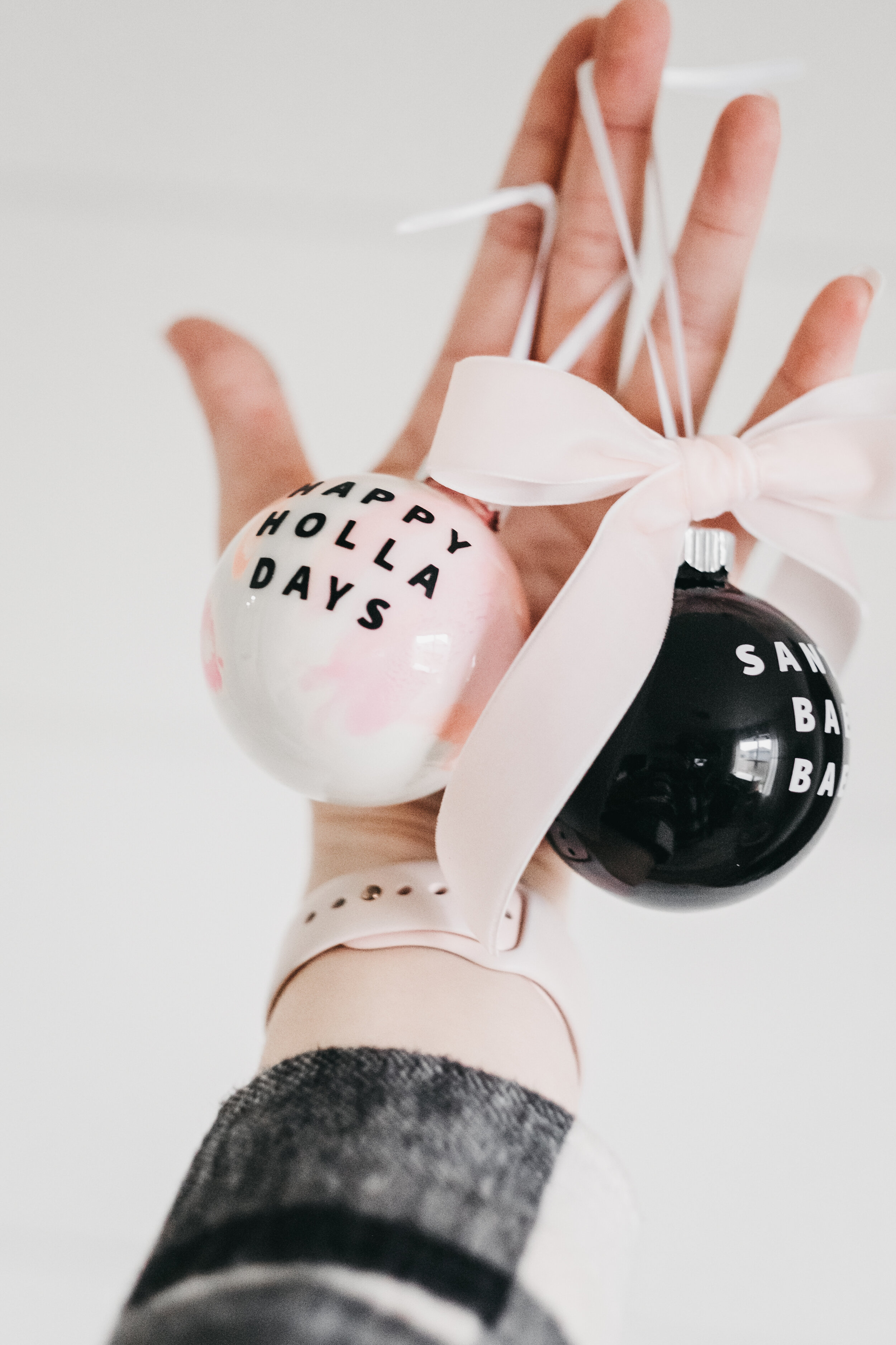 Easy DIY Christmas Ornaments