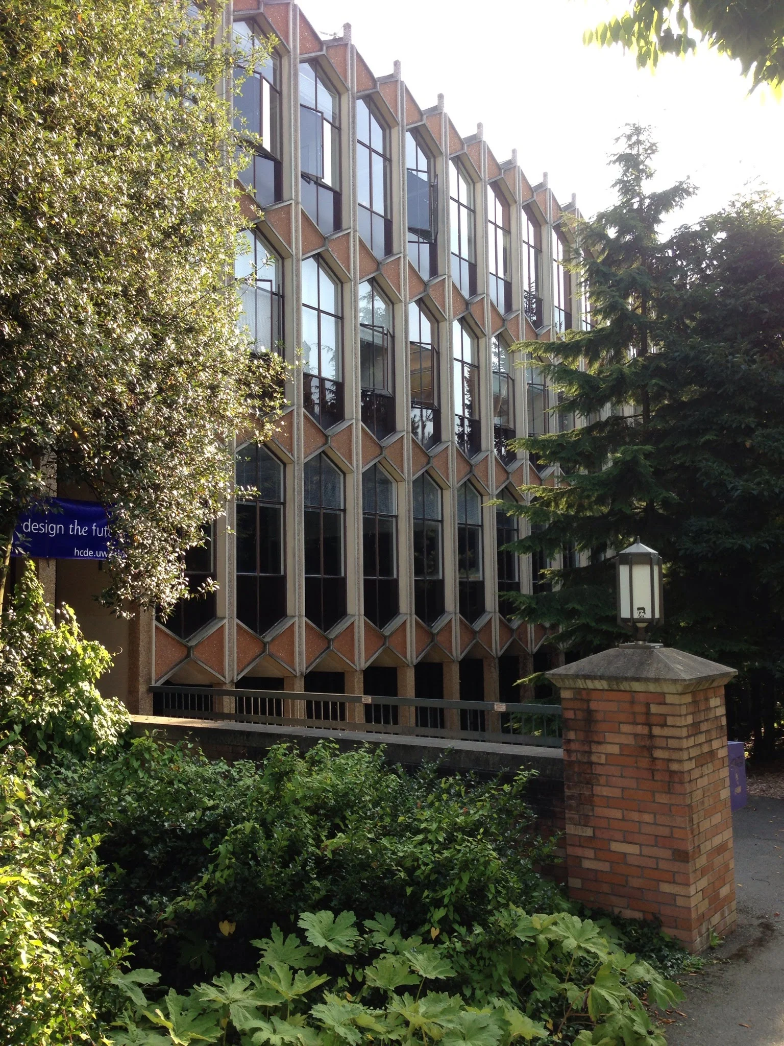 UWashington054Seig.jpg