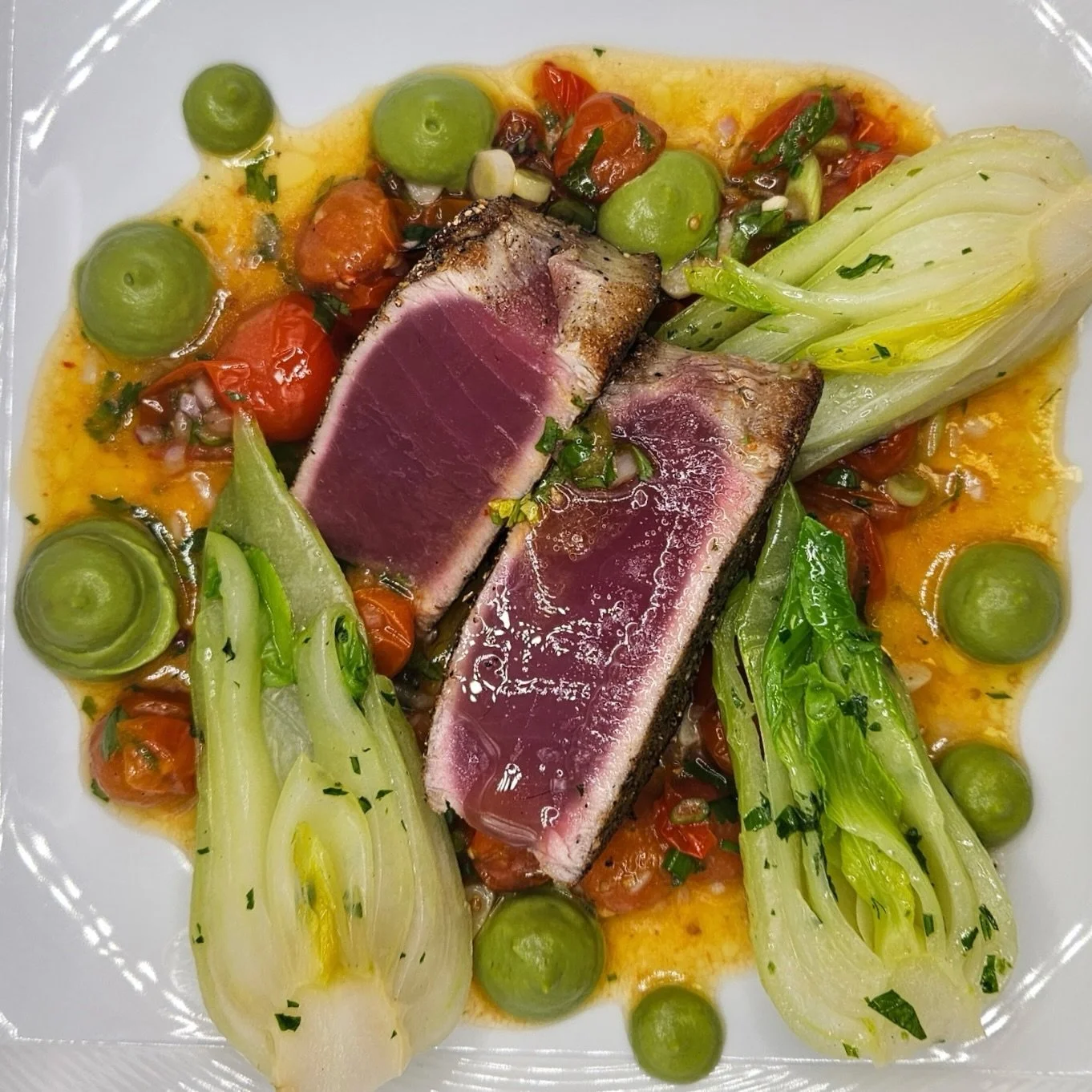 #pastapane
Buon Anno Nuovo! 🥂
Featured New Year&rsquo;s Eve Specials 🤩

&bull; Carpaccio: Thinly sliced raw beef with shallot, caper, arugula, radicchio and black truffle aioli
&bull; Crispy bite-sized crab cakes with fennel, parsley, and arugula t