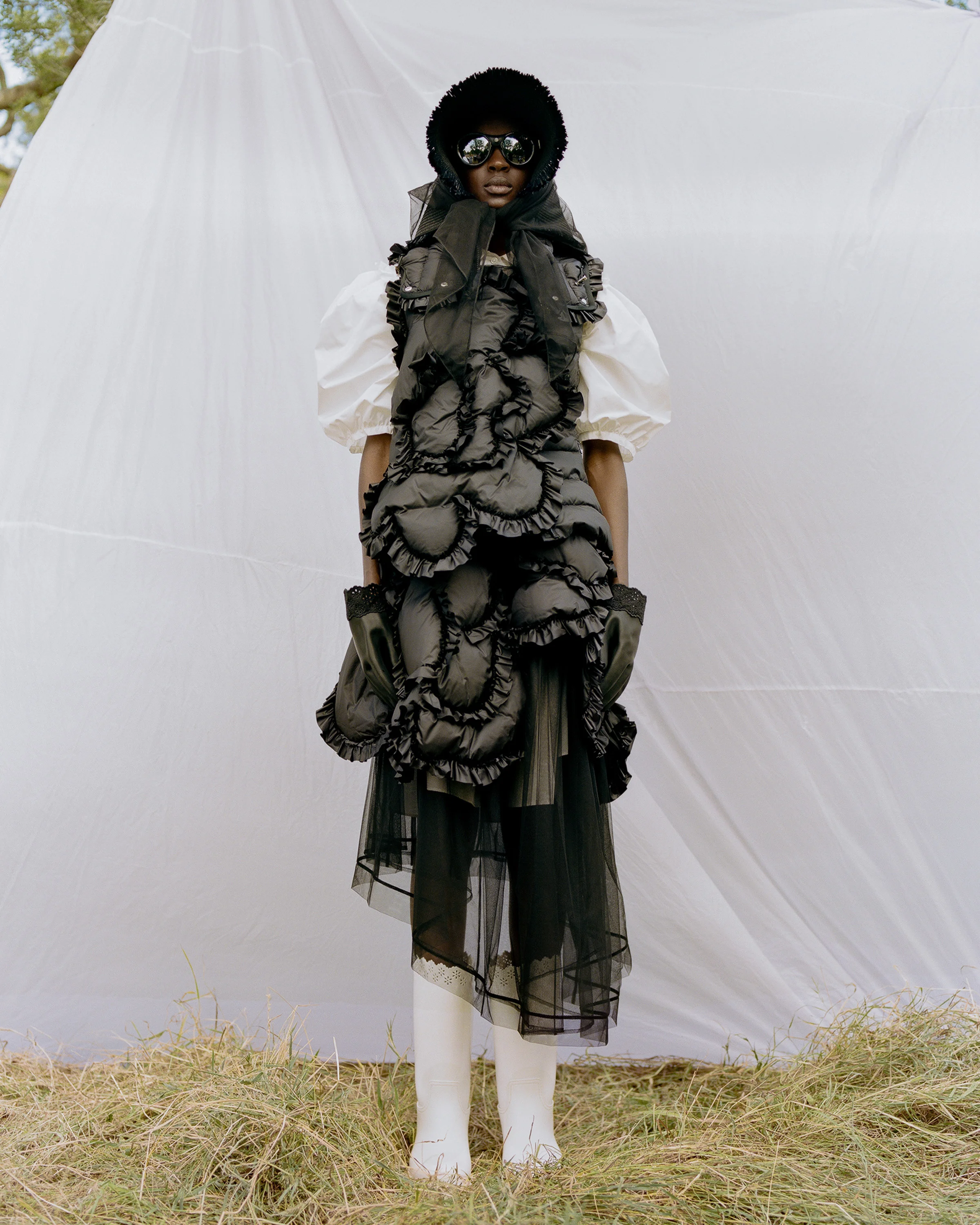 MONCLER-4-SIMONE-ROCHA-MIDRES-006.jpg
